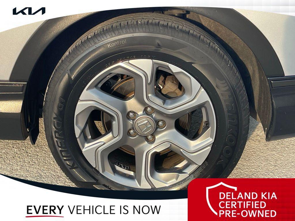 used 2017 Honda CR-V car, priced at $20,609