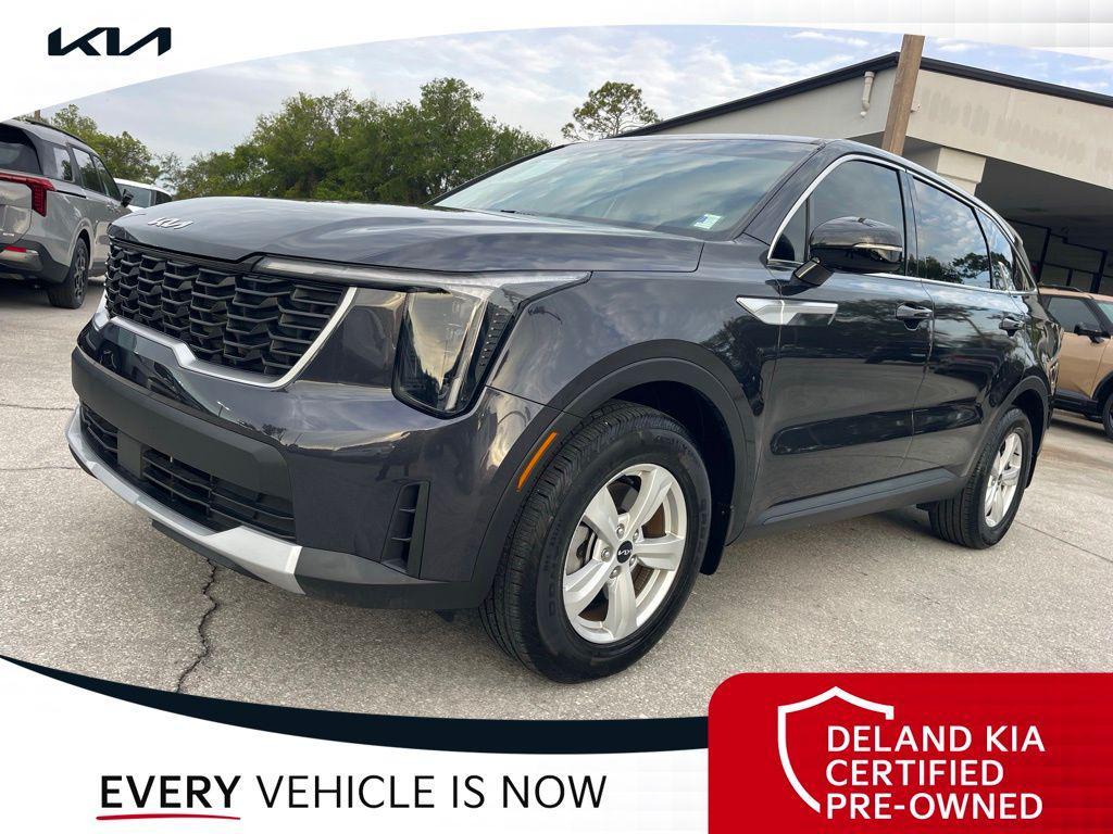used 2025 Kia Sorento car, priced at $28,290