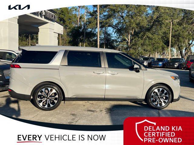 used 2024 Kia Carnival car, priced at $33,890