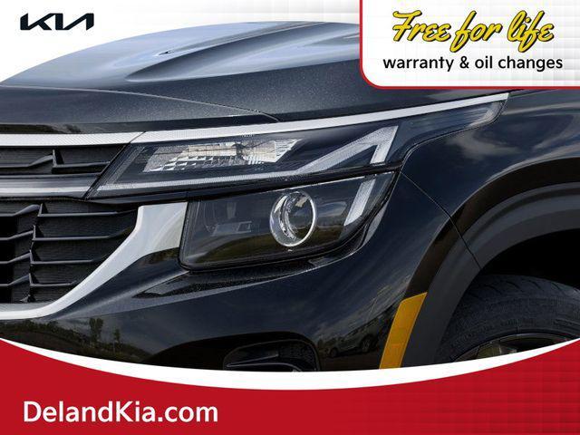 new 2026 Kia Seltos car, priced at $28,085