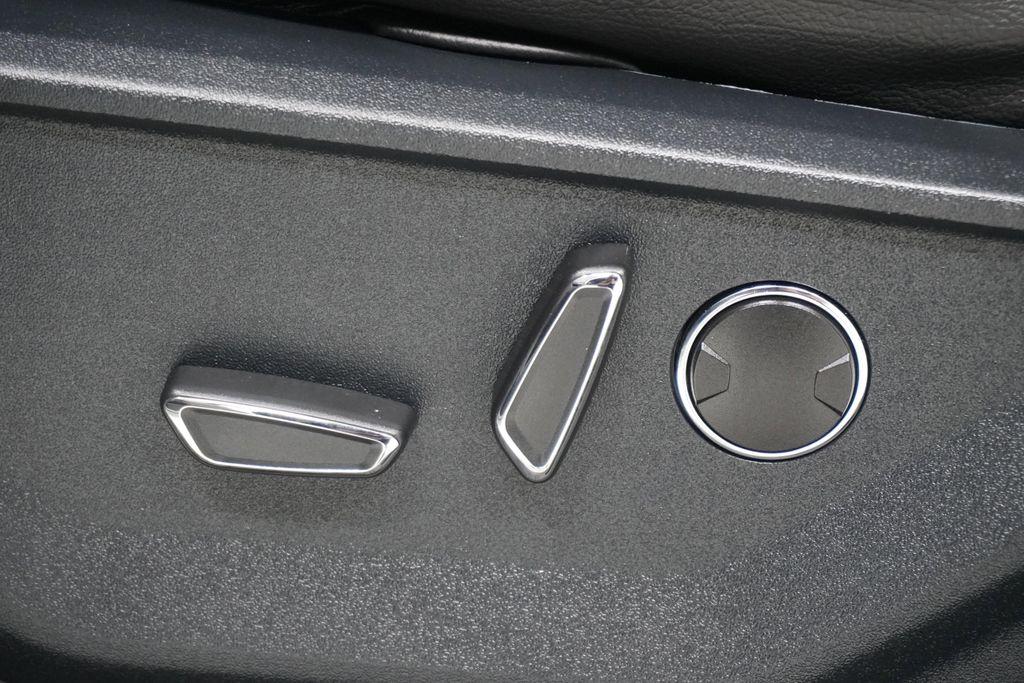 used 2021 Ford F-150 car, priced at $33,999