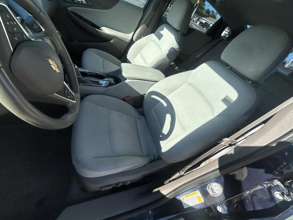 used 2018 Chevrolet Malibu car, priced at $17,995