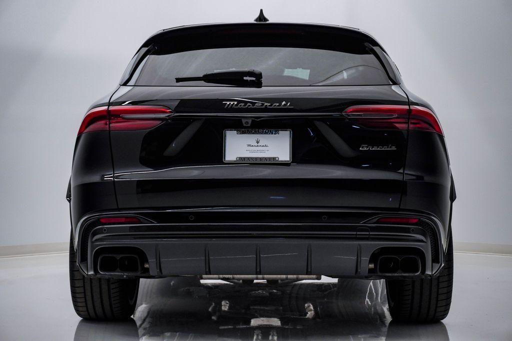 new 2025 Maserati Grecale car, priced at $119,995