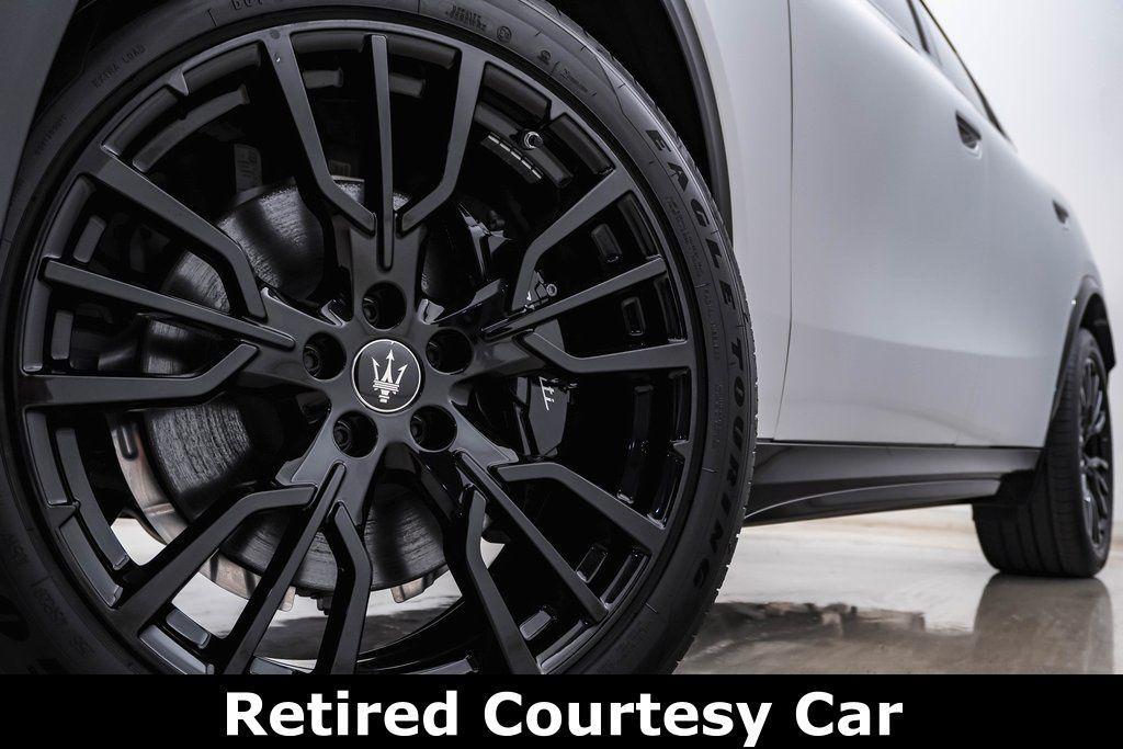 new 2025 Maserati Grecale car, priced at $77,995