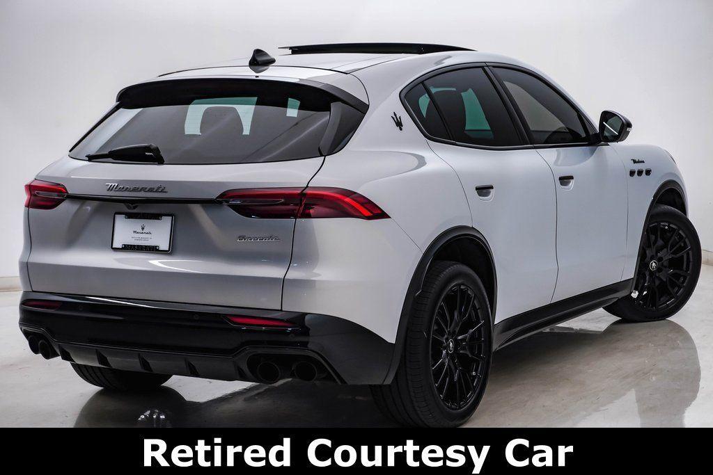 new 2025 Maserati Grecale car, priced at $77,995