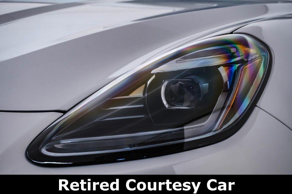 new 2025 Maserati Grecale car, priced at $77,995