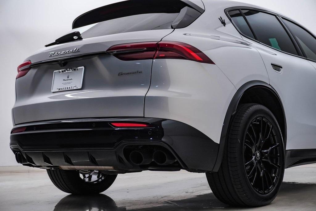 new 2025 Maserati Grecale car, priced at $86,825