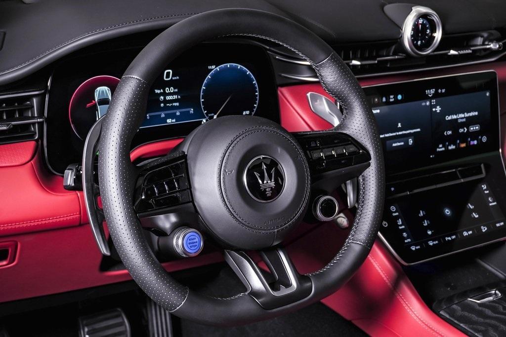 new 2025 Maserati Grecale car, priced at $86,825