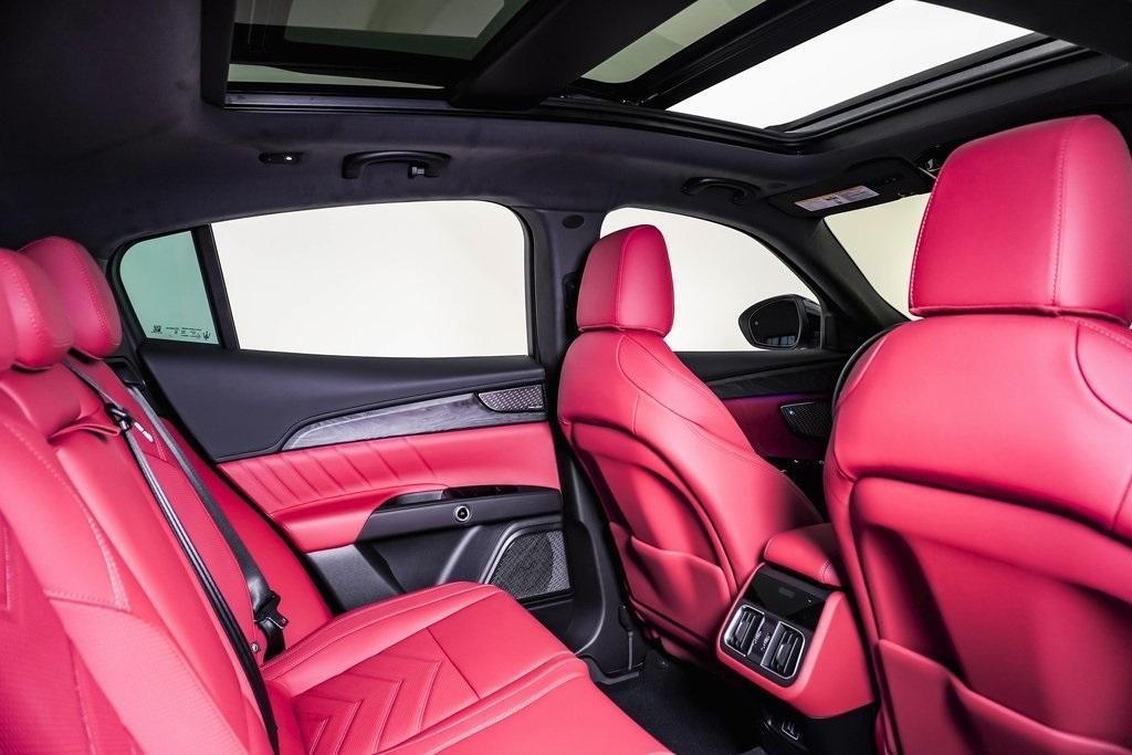 new 2025 Maserati Grecale car, priced at $86,825