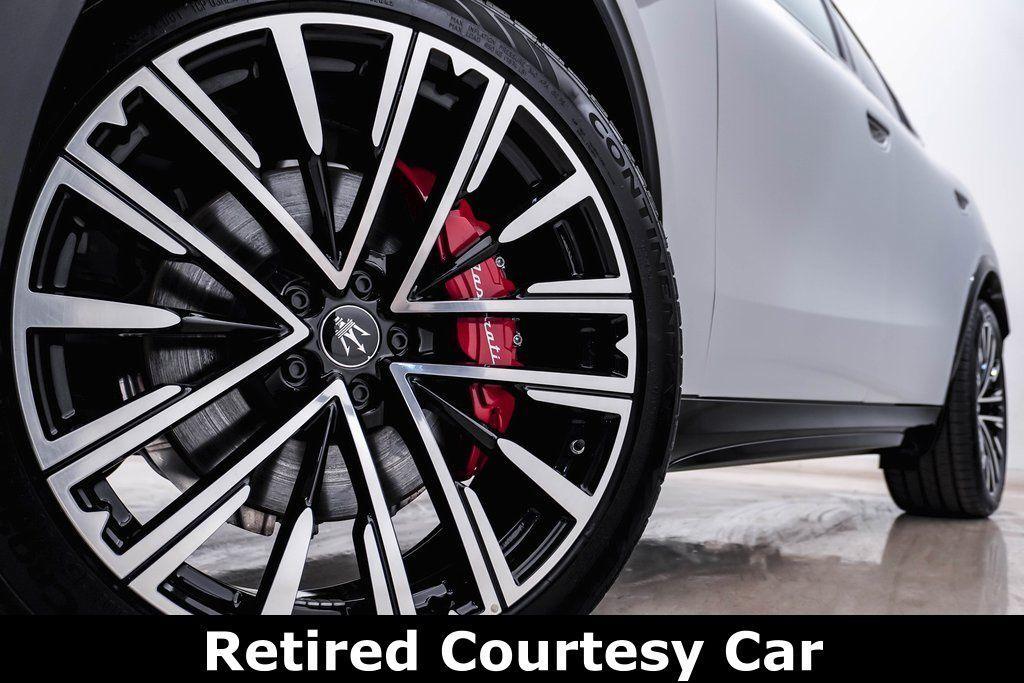 new 2025 Maserati Grecale car, priced at $82,995