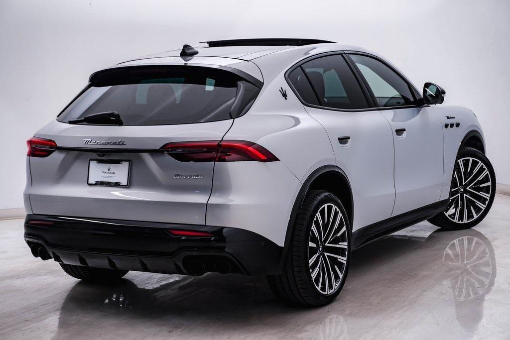 new 2025 Maserati Grecale car, priced at $86,995