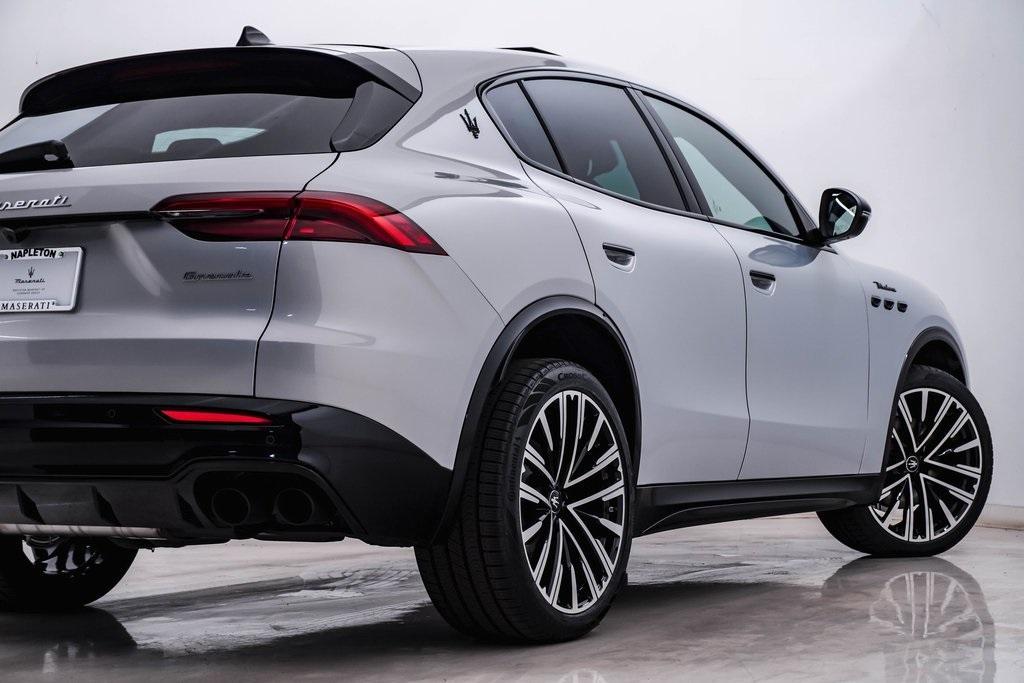 new 2025 Maserati Grecale car, priced at $80,995