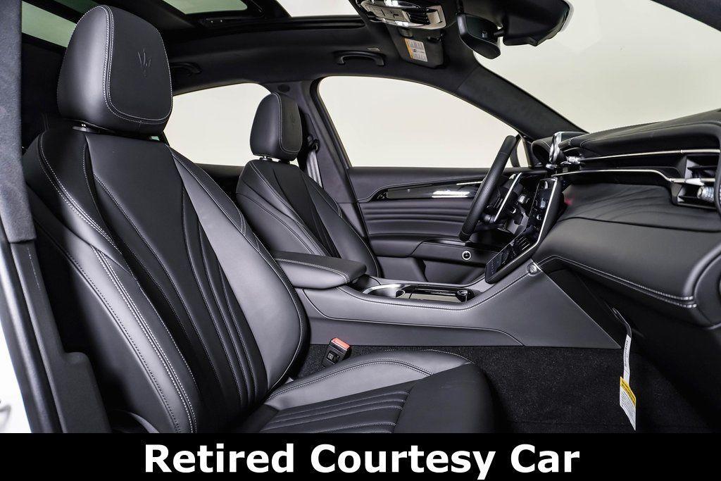 new 2025 Maserati Grecale car, priced at $67,800