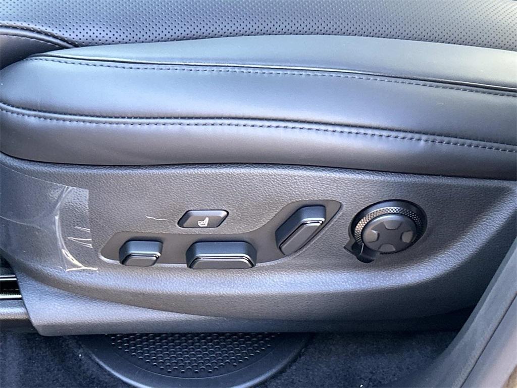 new 2026 Genesis GV80 car, priced at $86,225