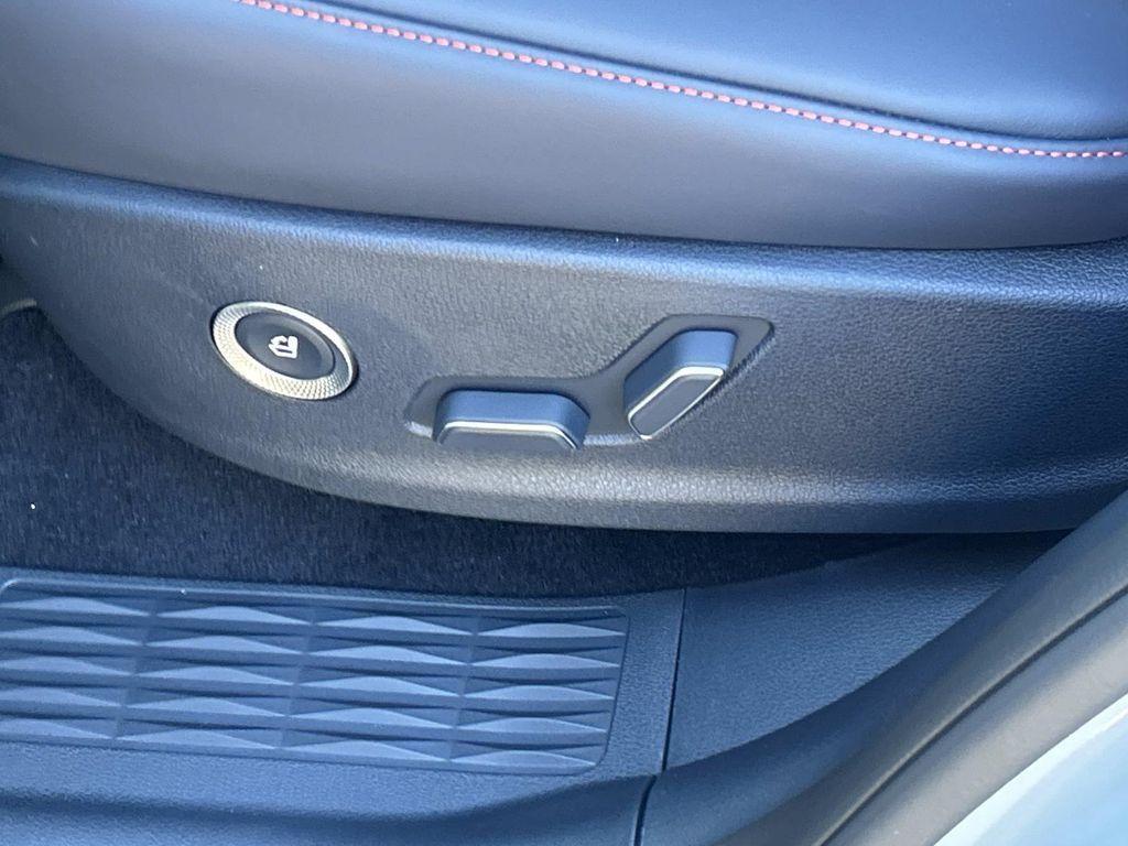 new 2026 Genesis GV80 Coupe car, priced at $91,045