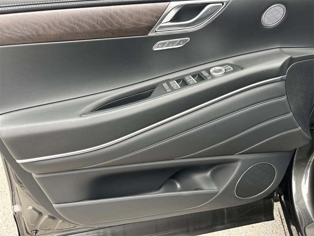 new 2026 Genesis GV80 car, priced at $66,980