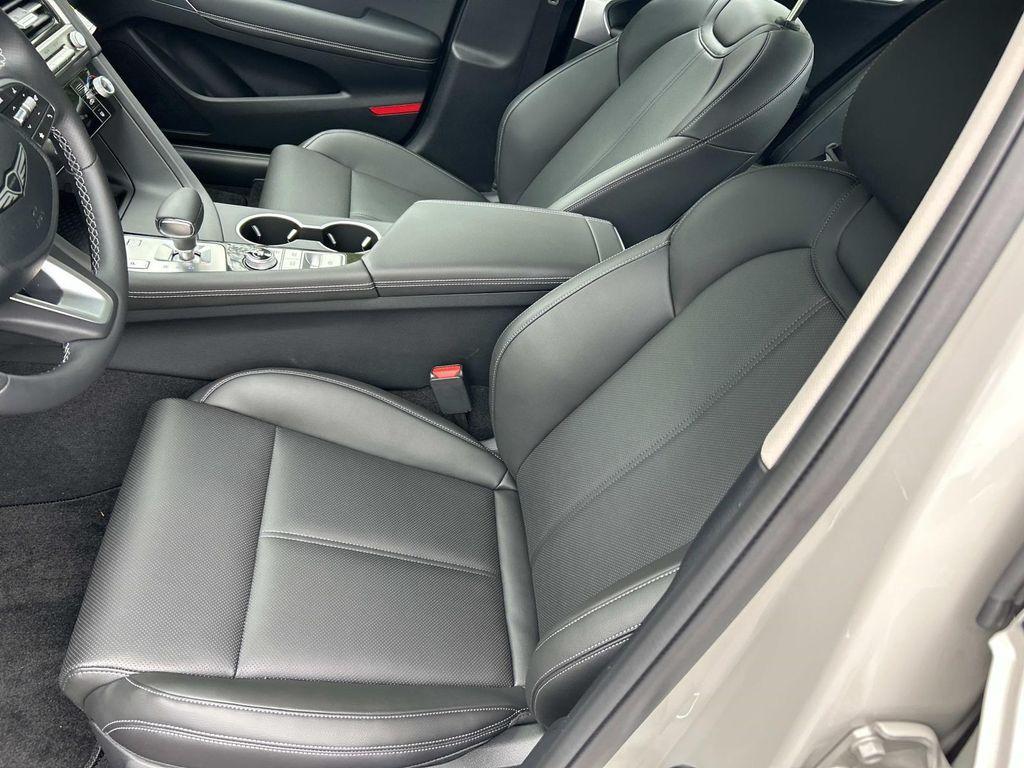 new 2026 Genesis G70 car, priced at $44,335