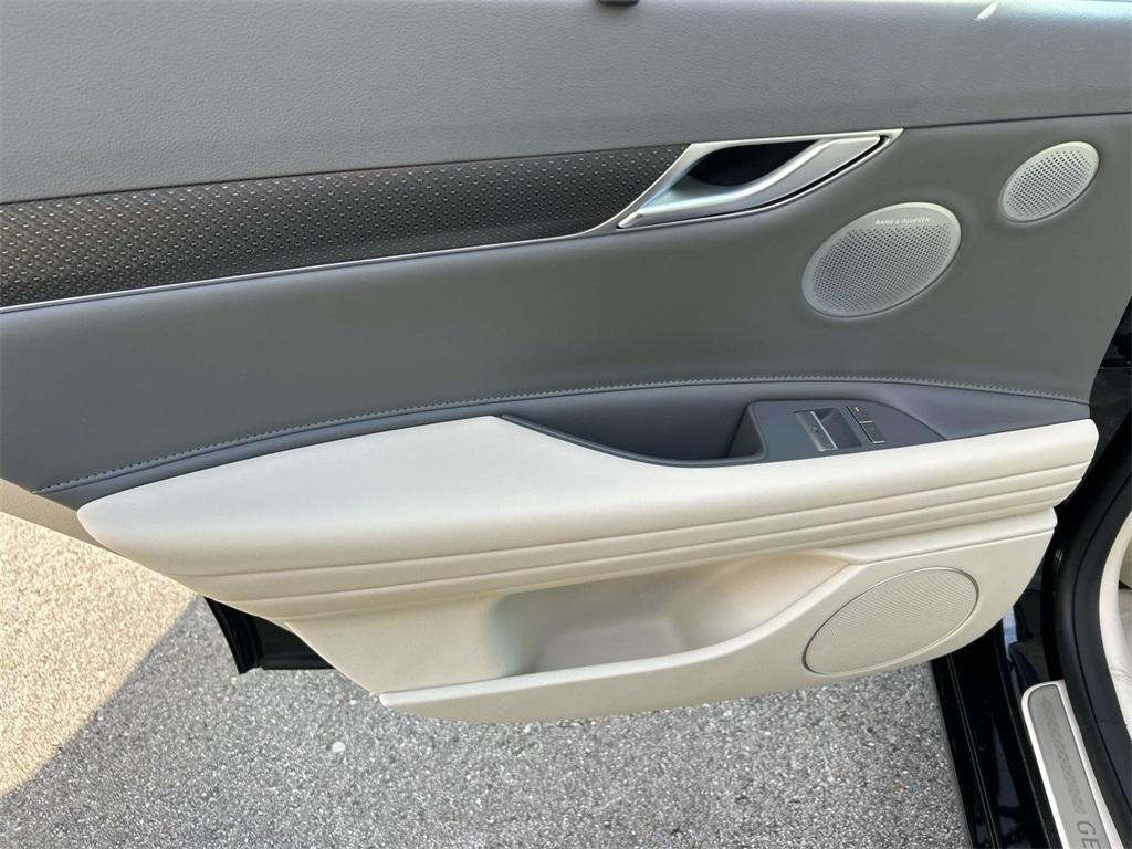 new 2026 Genesis G80 car, priced at $80,760