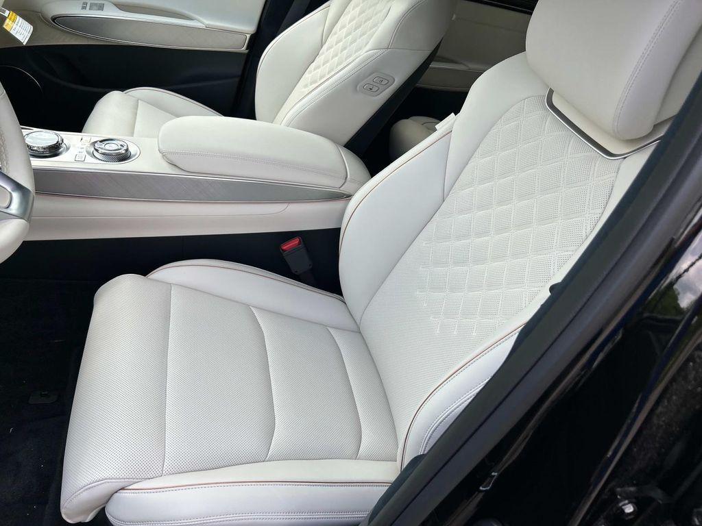 new 2025 Genesis Electrified GV70 car, priced at $75,217