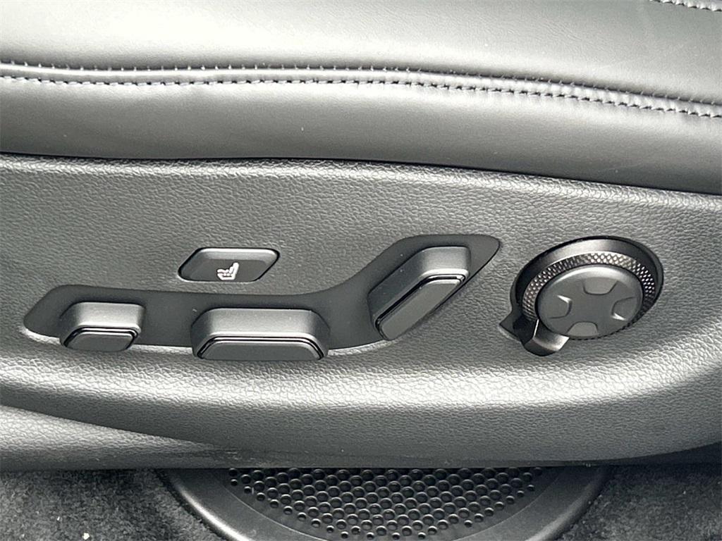 new 2026 Genesis GV80 Coupe car, priced at $92,205