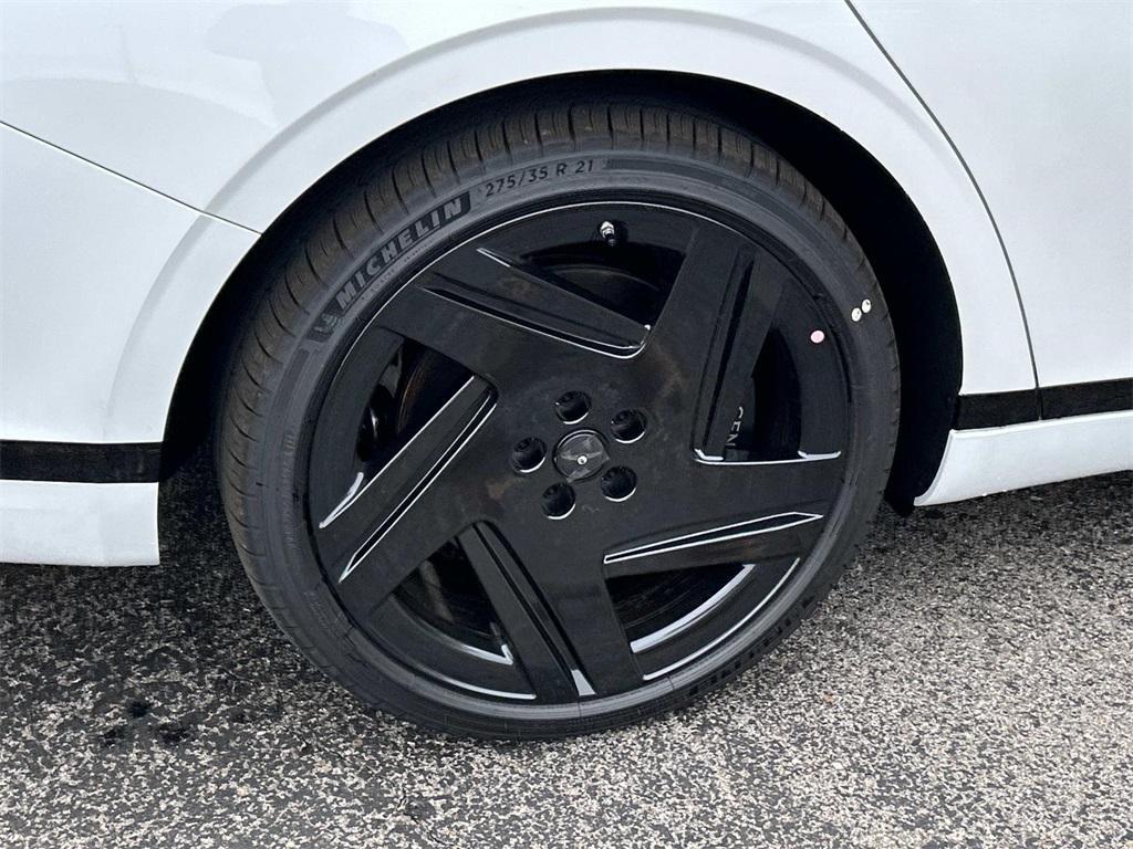 new 2026 Genesis G90 car, priced at $105,160