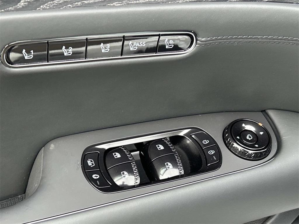 new 2026 Genesis G90 car, priced at $105,160