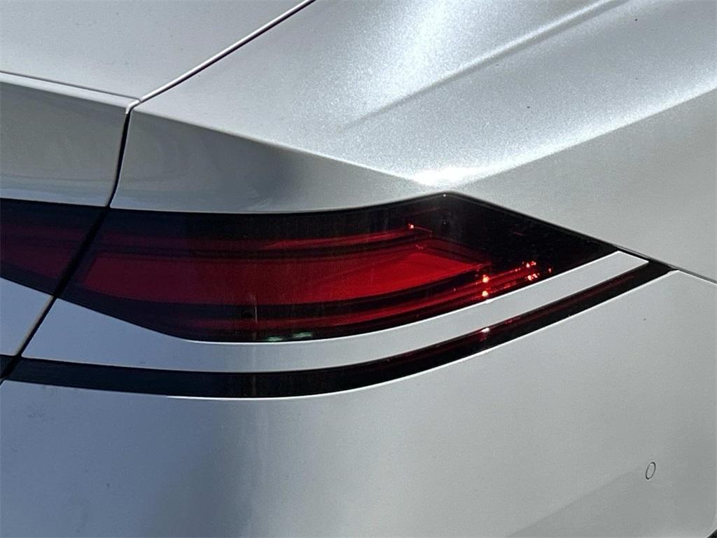 new 2026 Genesis G90 car, priced at $105,065