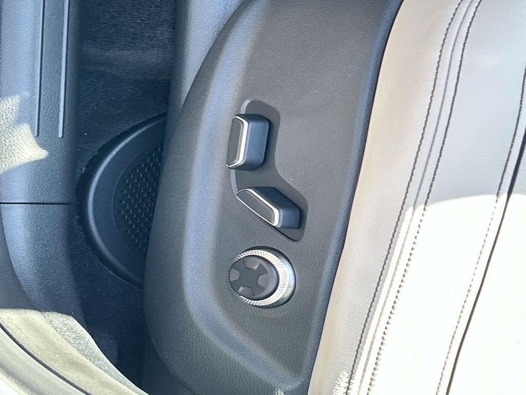 new 2026 Genesis GV70 car, priced at $59,515