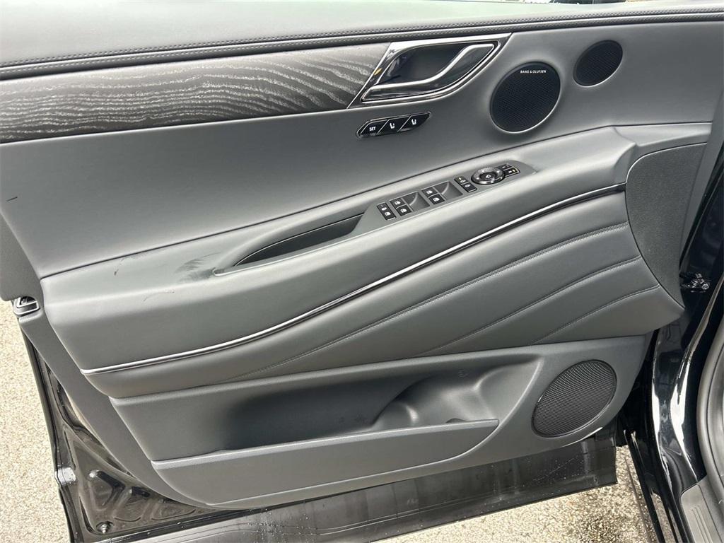 new 2026 Genesis GV80 car, priced at $86,130