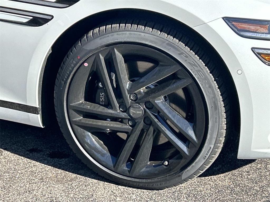 new 2026 Genesis G80 car, priced at $81,680
