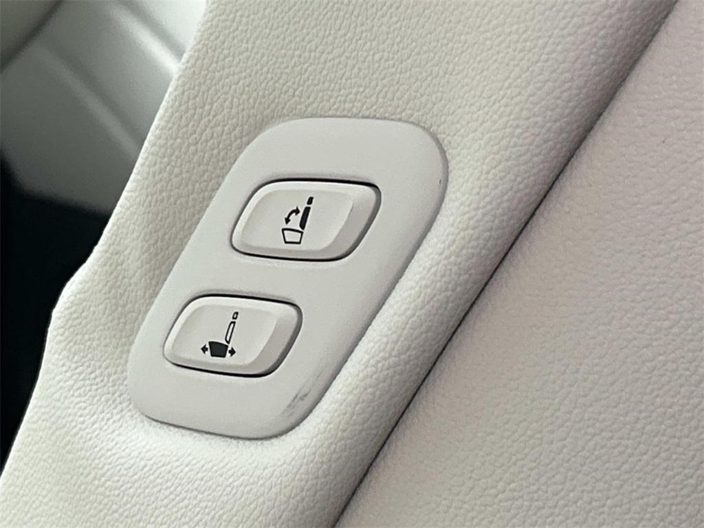 new 2026 Genesis GV80 car, priced at $66,885