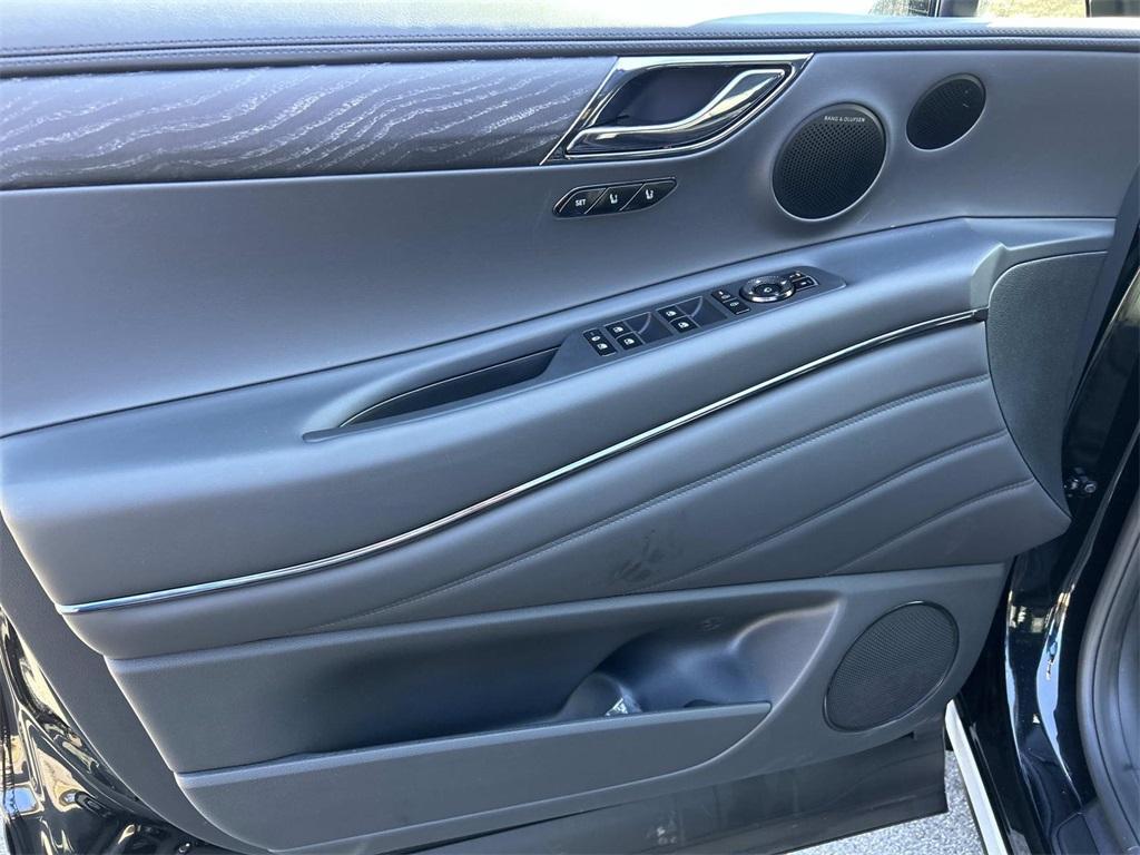 new 2026 Genesis GV80 car, priced at $85,865