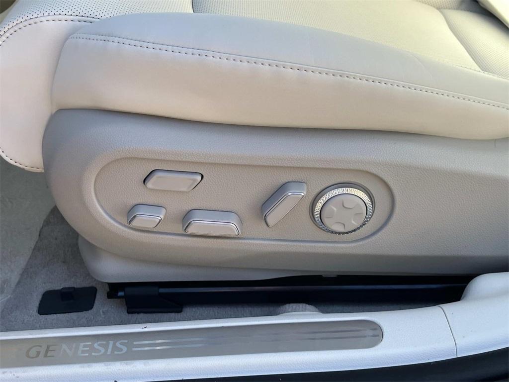 new 2025 Genesis GV60 car, priced at $46,190