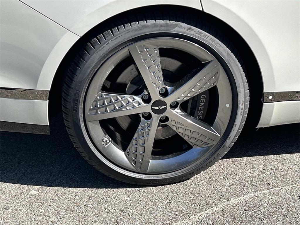 new 2026 Genesis G80 car, priced at $71,645