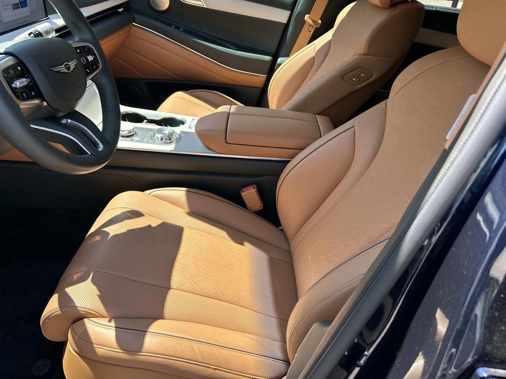 used 2025 Genesis GV80 car, priced at $61,901