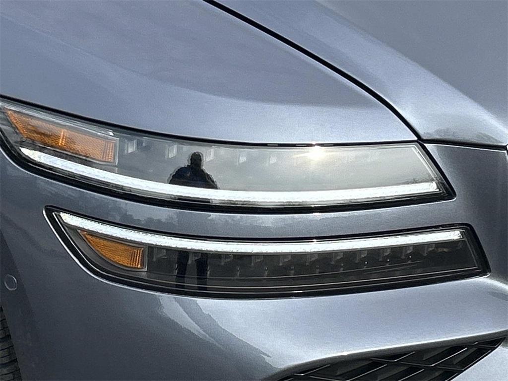 new 2026 Genesis G80 car, priced at $72,640