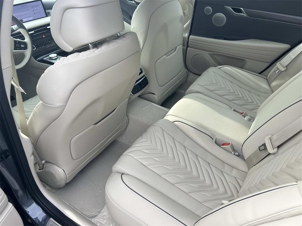 new 2026 Genesis G80 car, priced at $72,640