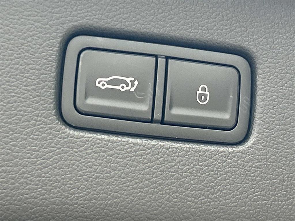 new 2026 Genesis GV80 car, priced at $86,200