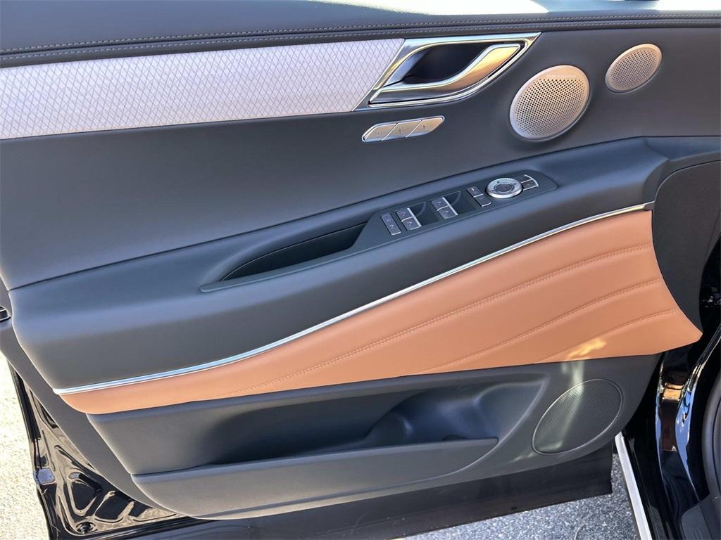 new 2026 Genesis GV80 car, priced at $85,670