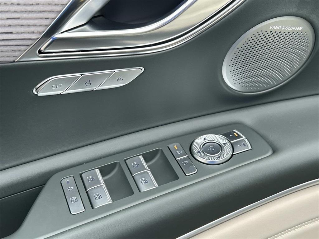 new 2026 Genesis GV80 car, priced at $85,445