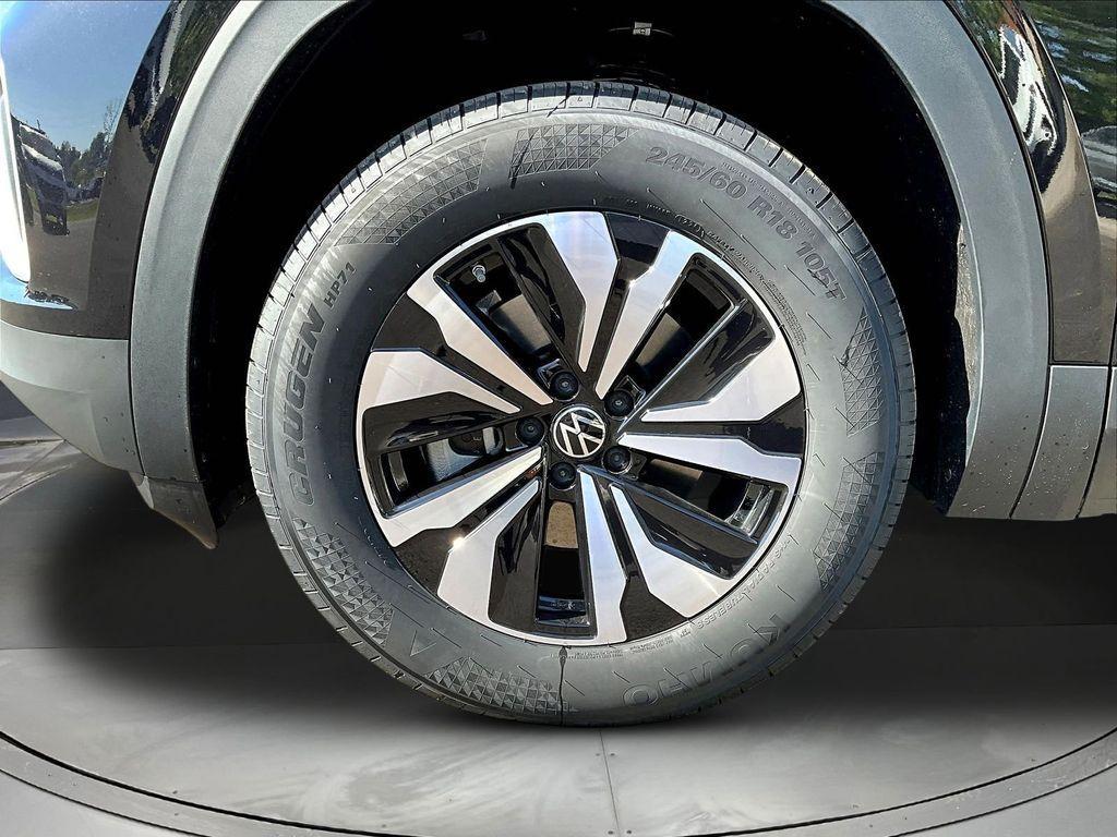 new 2026 Volkswagen Atlas car, priced at $39,925