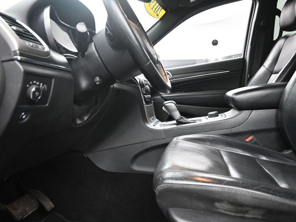used 2019 Jeep Grand Cherokee car, priced at $11,094