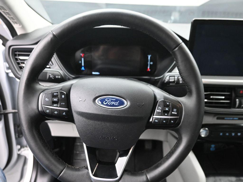 used 2023 Ford Escape car, priced at $16,923