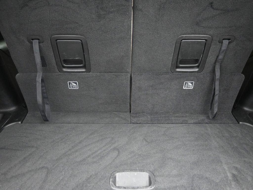used 2025 Jeep Grand Cherokee L car, priced at $35,180