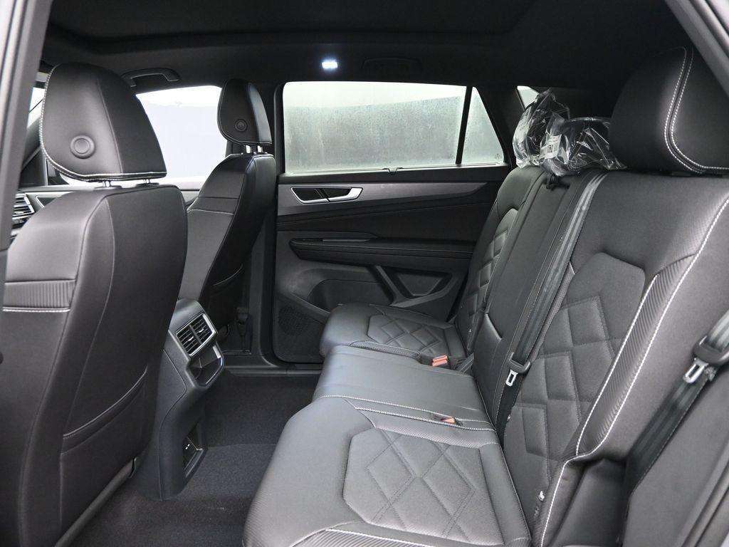 new 2026 Volkswagen Atlas Cross Sport car, priced at $45,747