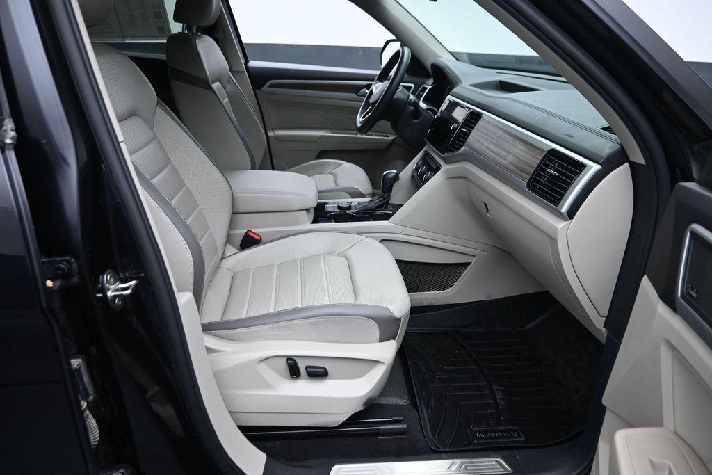 used 2021 Volkswagen Atlas car, priced at $25,947