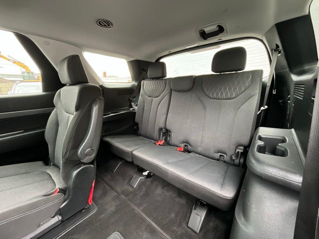 used 2022 Hyundai Palisade car, priced at $29,224