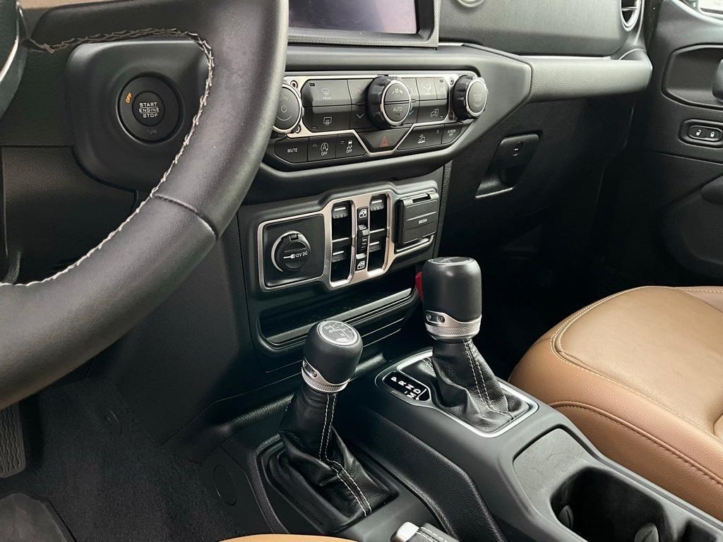 used 2023 Jeep Gladiator car, priced at $28,997