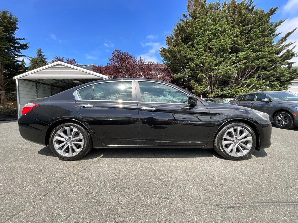 used 2013 Honda Accord car, priced at $11,333