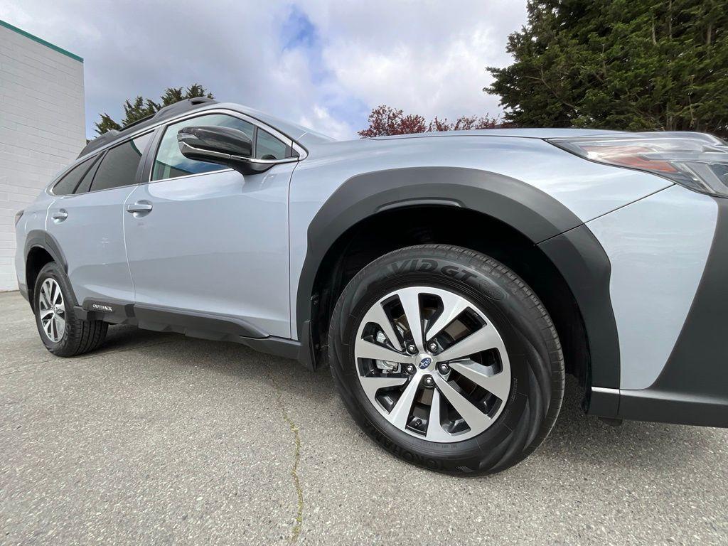 used 2023 Subaru Outback car, priced at $28,776